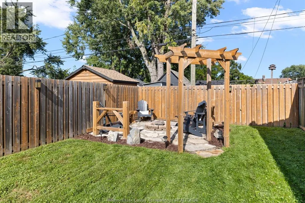 1734 WESTCOTT