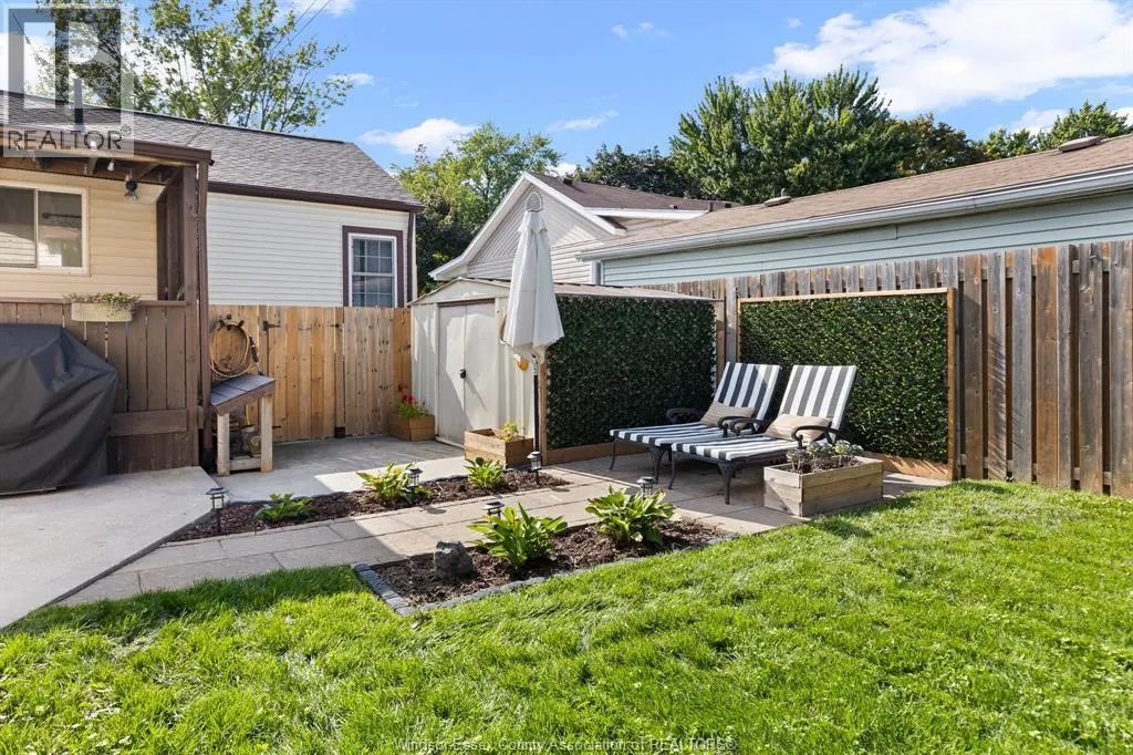 1734 WESTCOTT