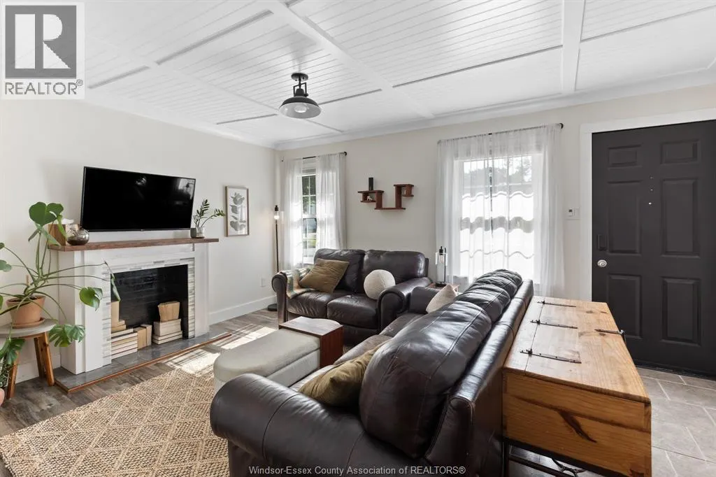 1734 WESTCOTT