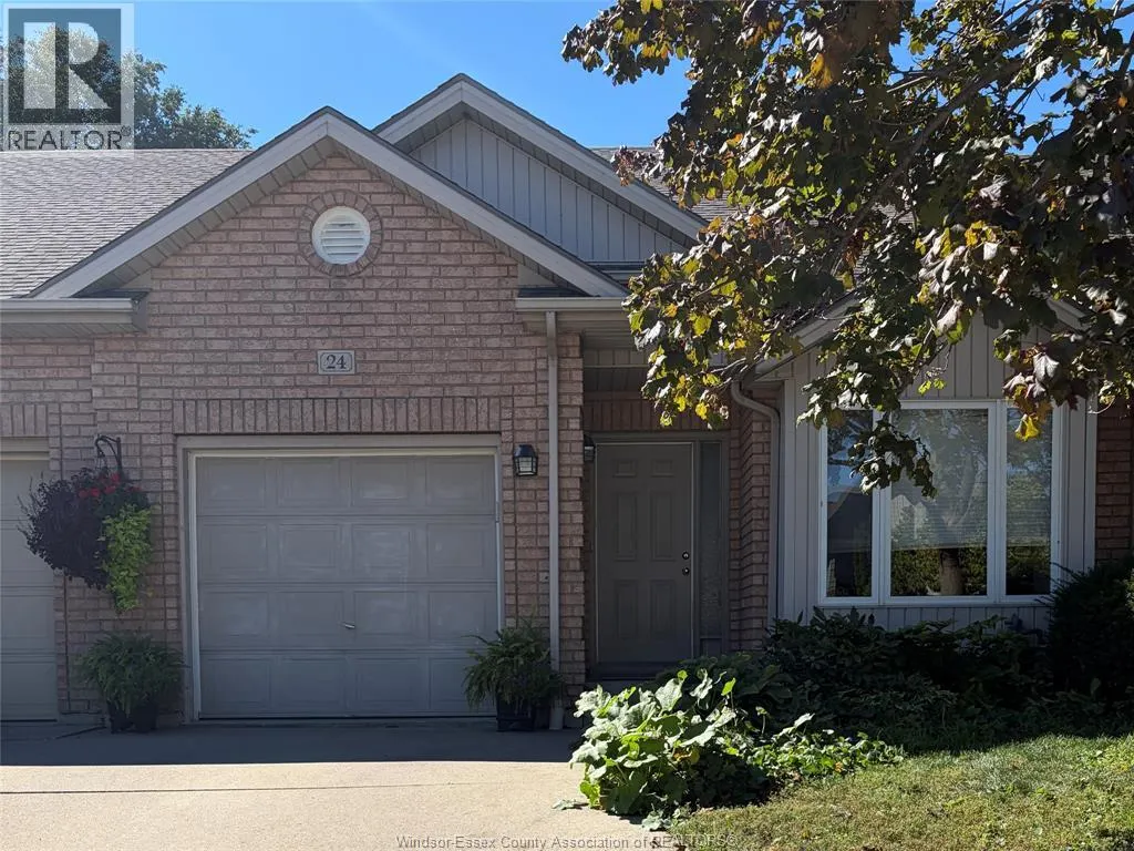24 ERIE GLEN CRESCENT