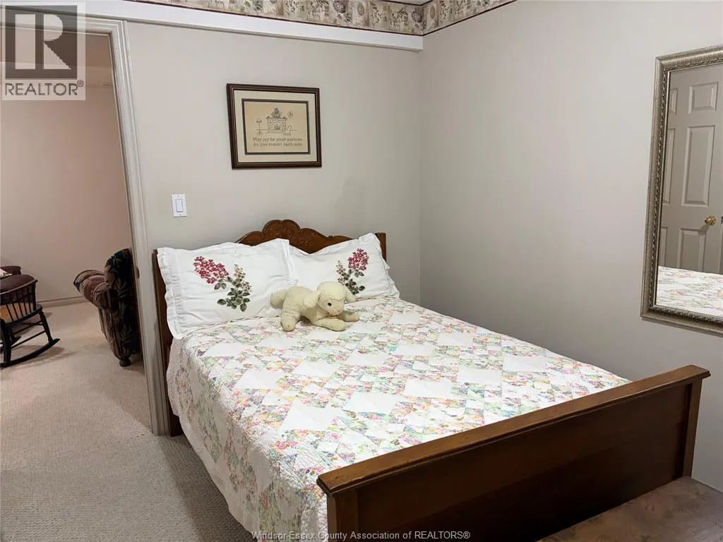 24 ERIE GLEN CRESCENT