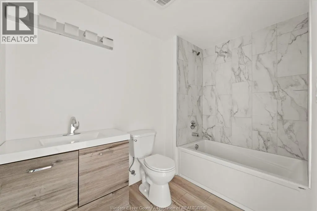 515 DALHOUSIE STREET Unit# 2B
