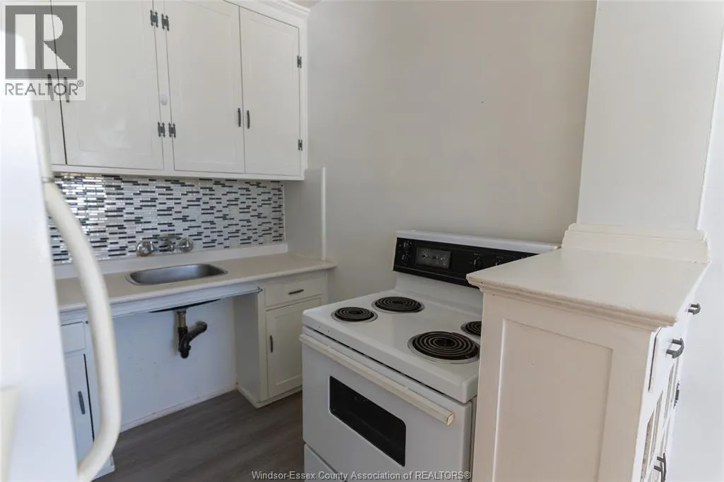 710 Giles BOULEVARD East Unit# 201