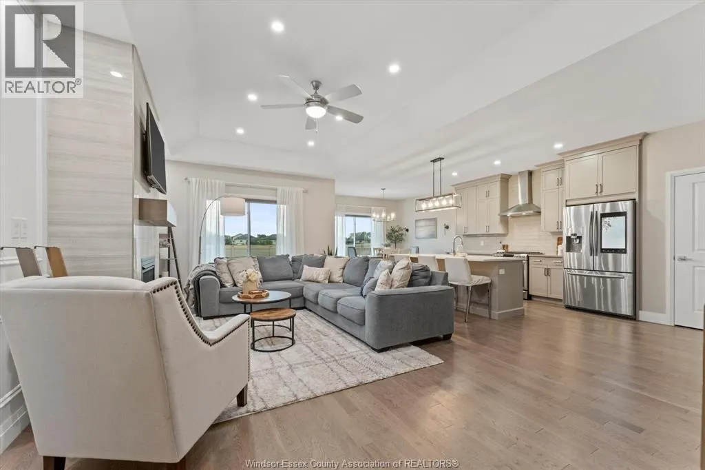 209 MULLEN CRESCENT