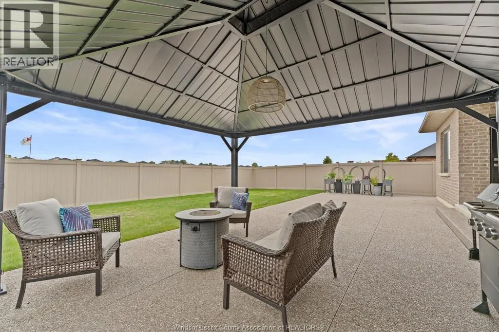 209 MULLEN CRESCENT