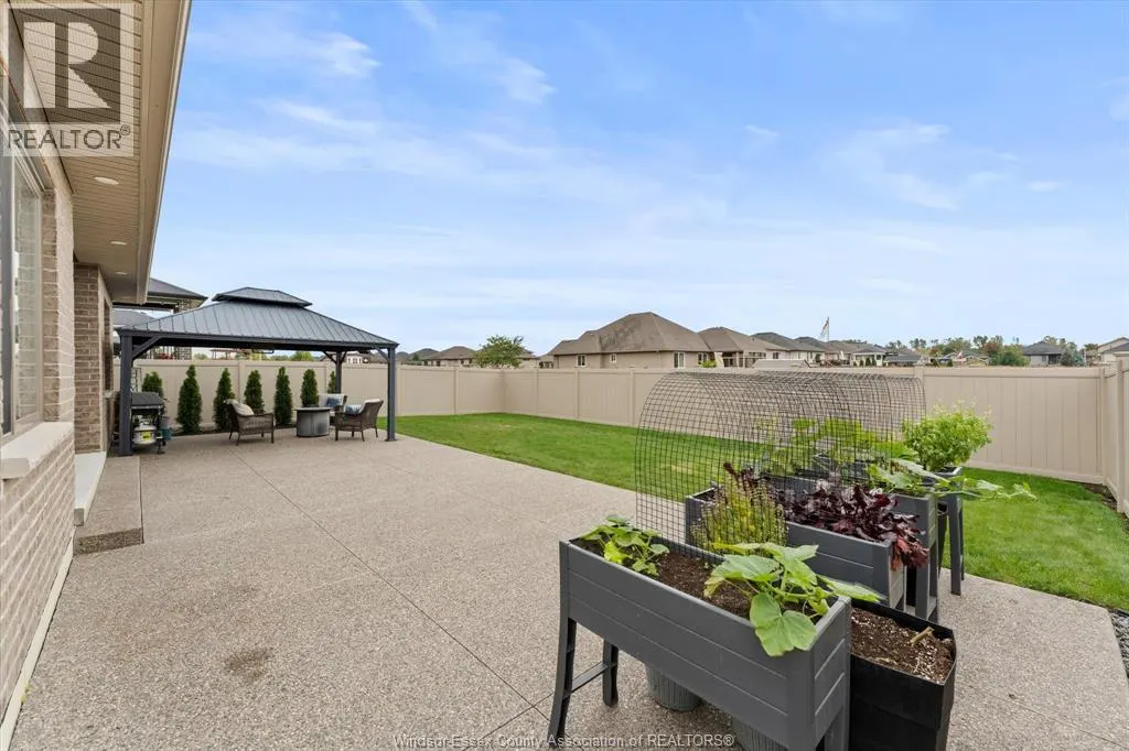 209 MULLEN CRESCENT
