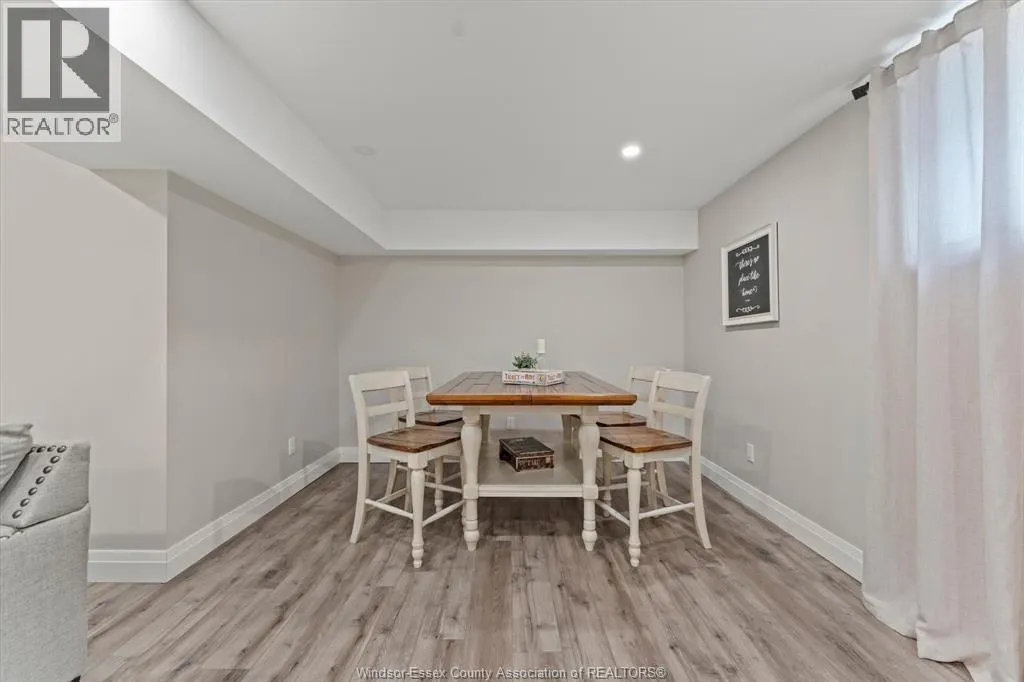 209 MULLEN CRESCENT