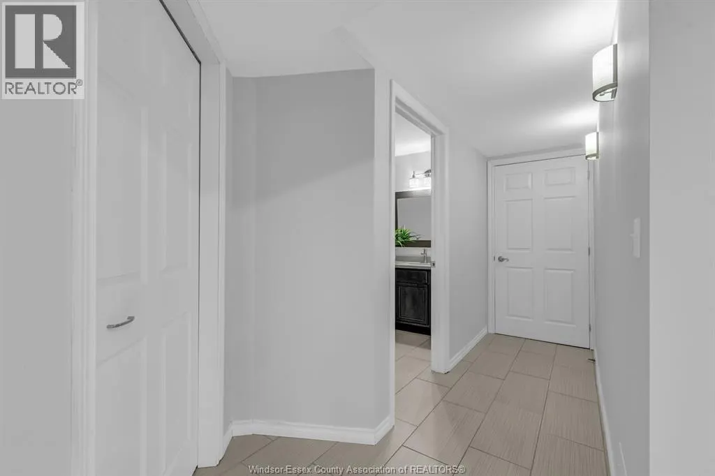 389 DONLON