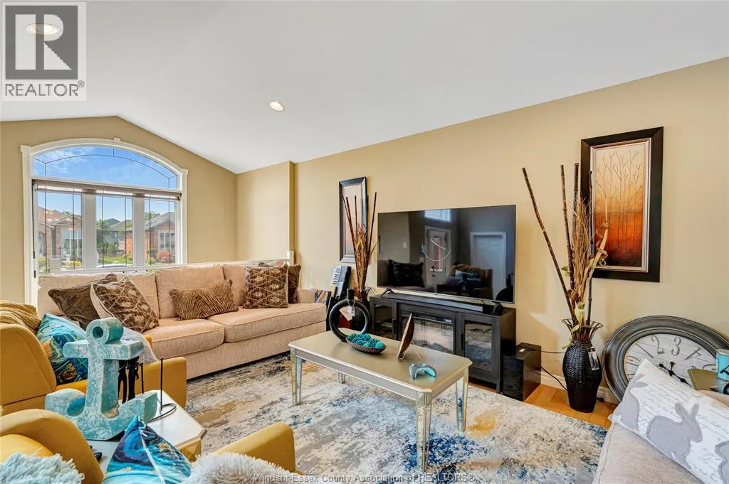 80 WHELAN DRIVE Unit# MAIN UNIT