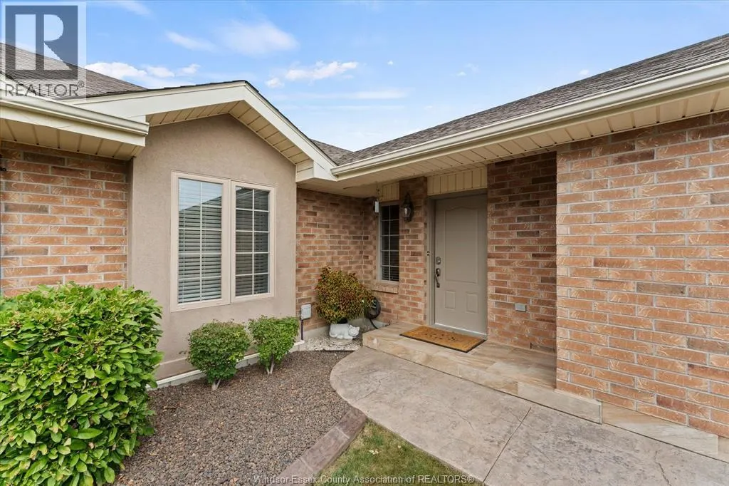 523 GOLFVIEW