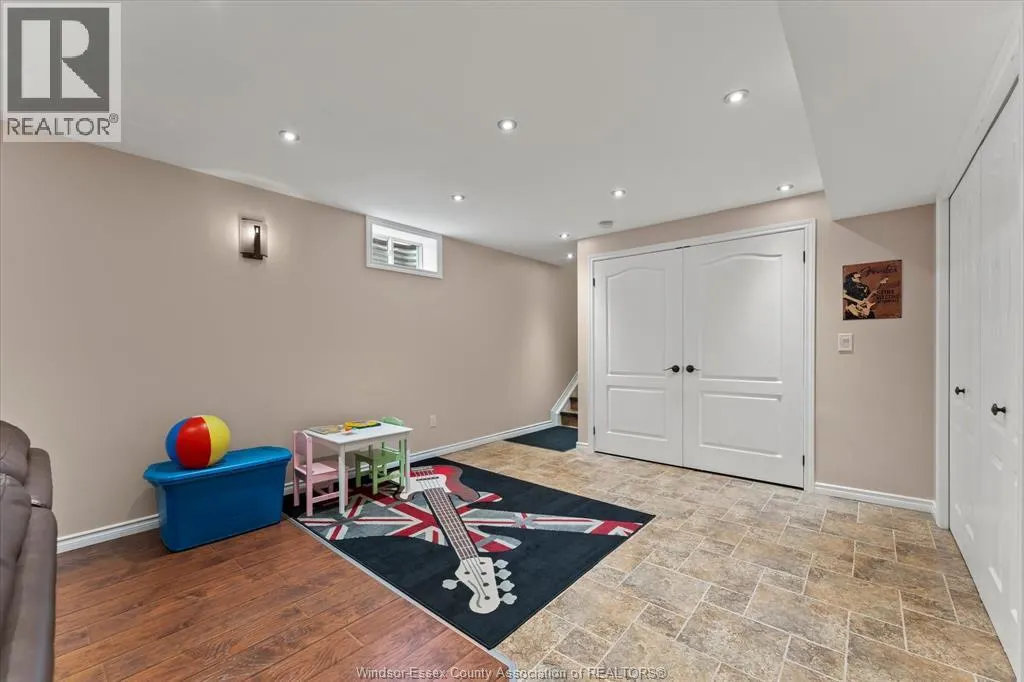 523 GOLFVIEW