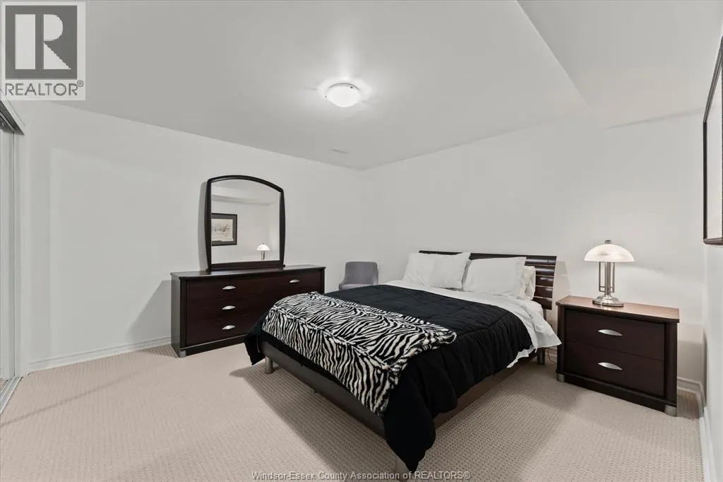 523 GOLFVIEW