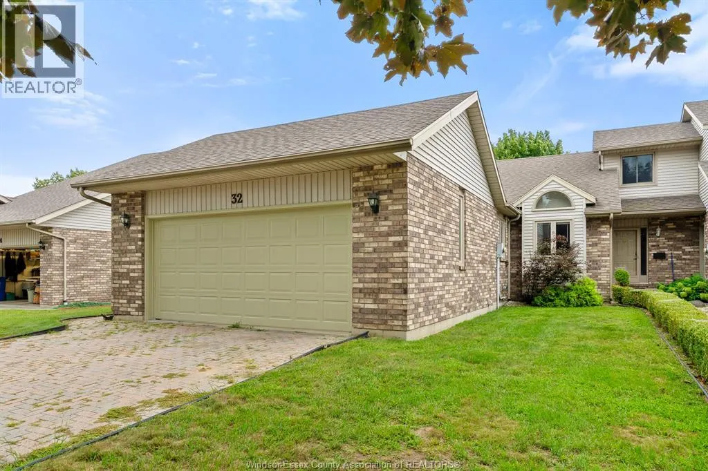 32 Cheyenne CRESCENT