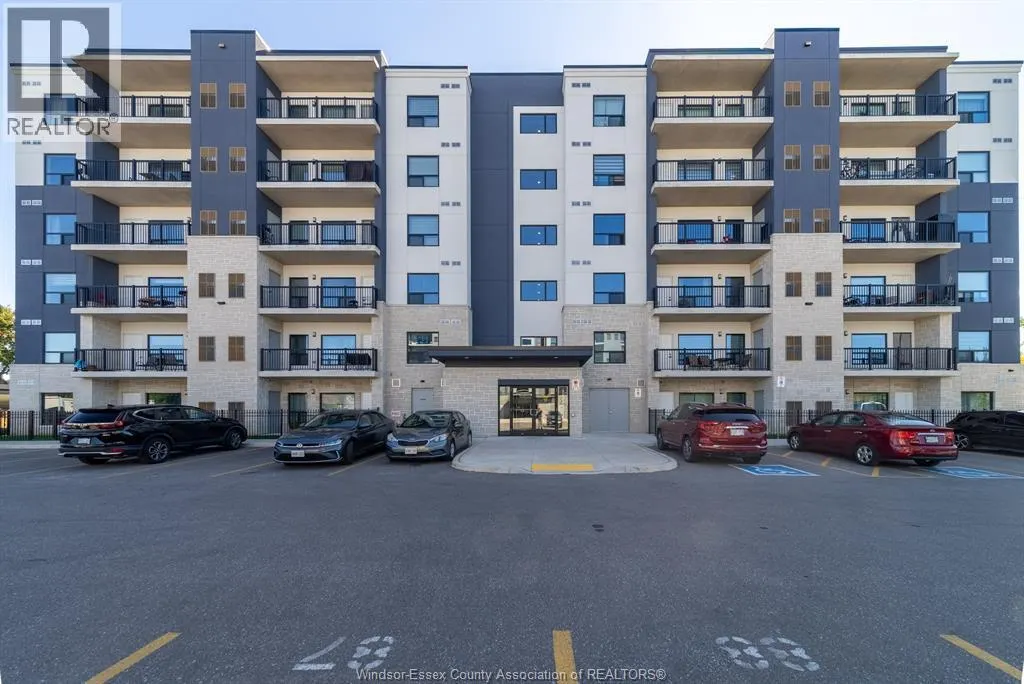 3320 STELLA CRESCENT Unit# 516