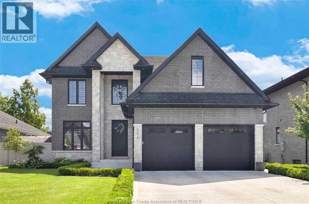 256 XAVIER CIRCLE