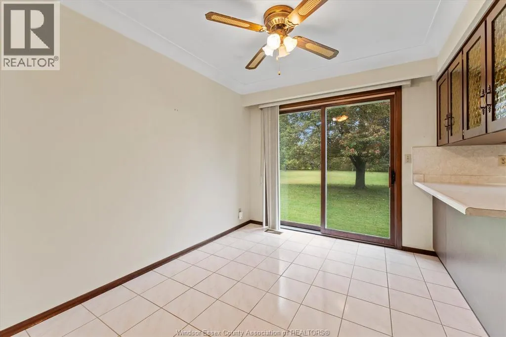 8605 SNAKE LANE