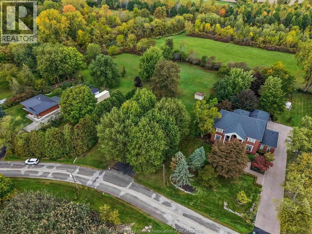 8605 SNAKE LANE