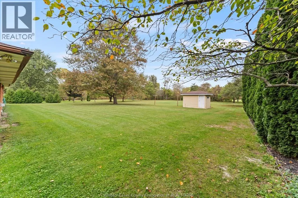 8605 SNAKE LANE