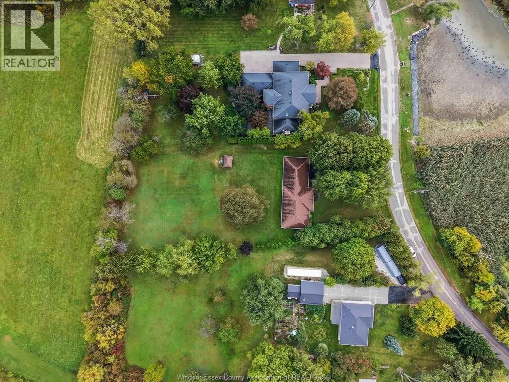 8605 SNAKE LANE