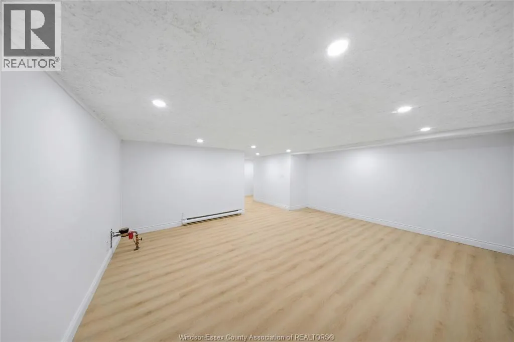 1341 ARNCLIFFE PL