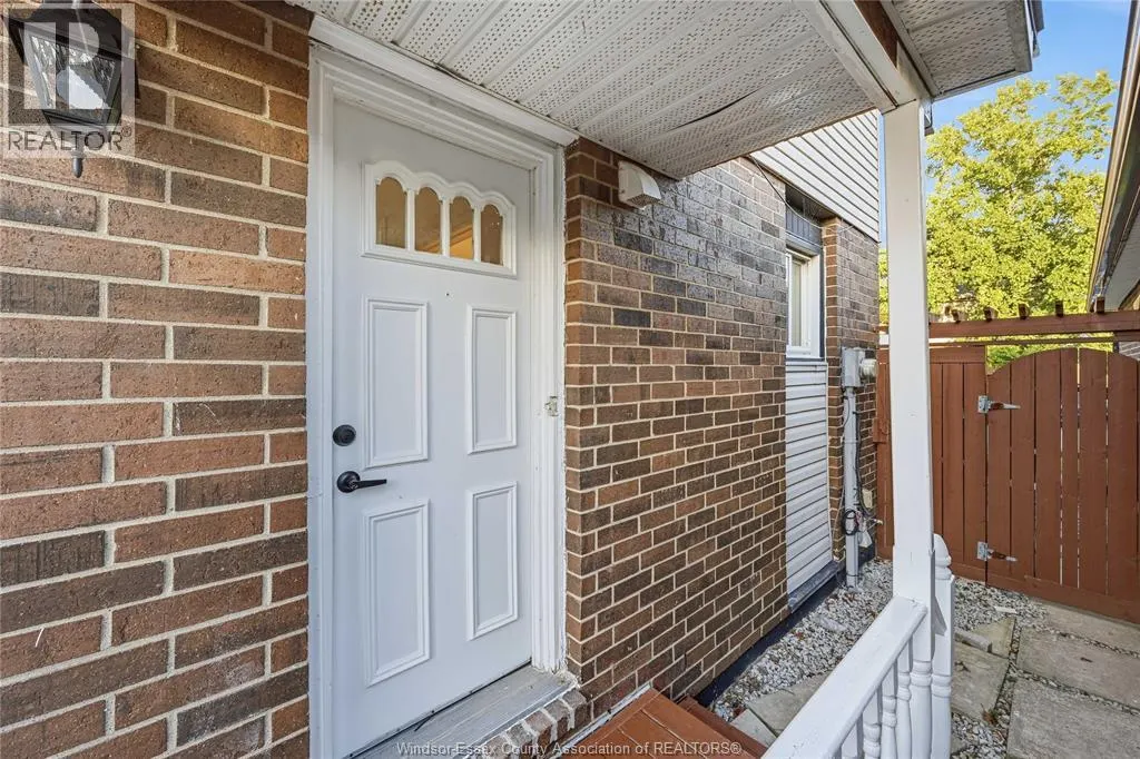 1341 ARNCLIFFE PL