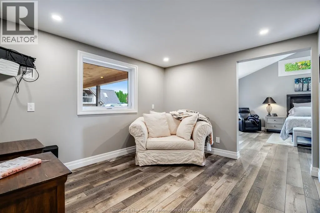 1568 Gore ROAD