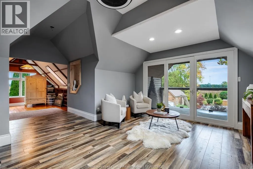 1568 Gore ROAD