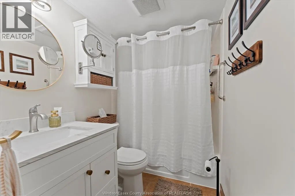 8591 Riverside DRIVE East Unit# 702