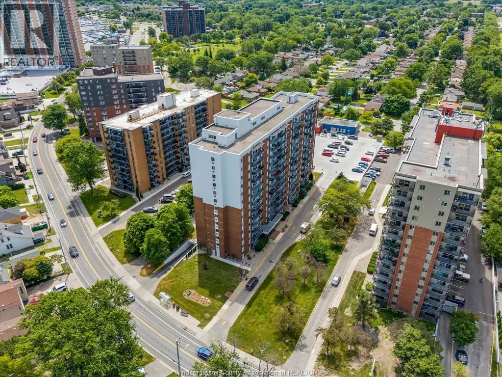 8591 Riverside DRIVE East Unit# 702