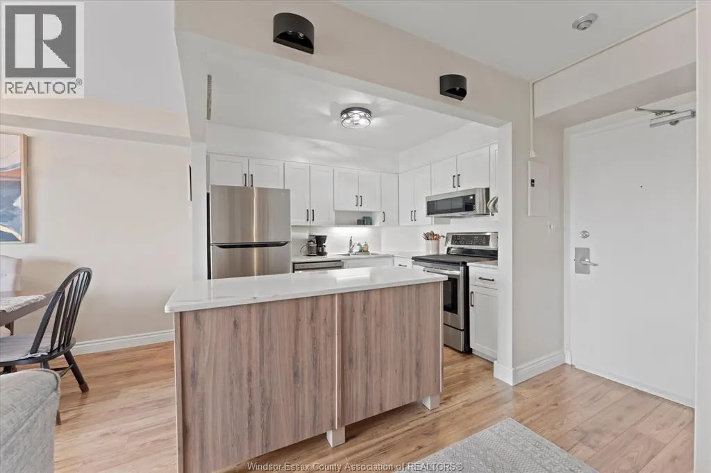 8591 Riverside DRIVE East Unit# 702