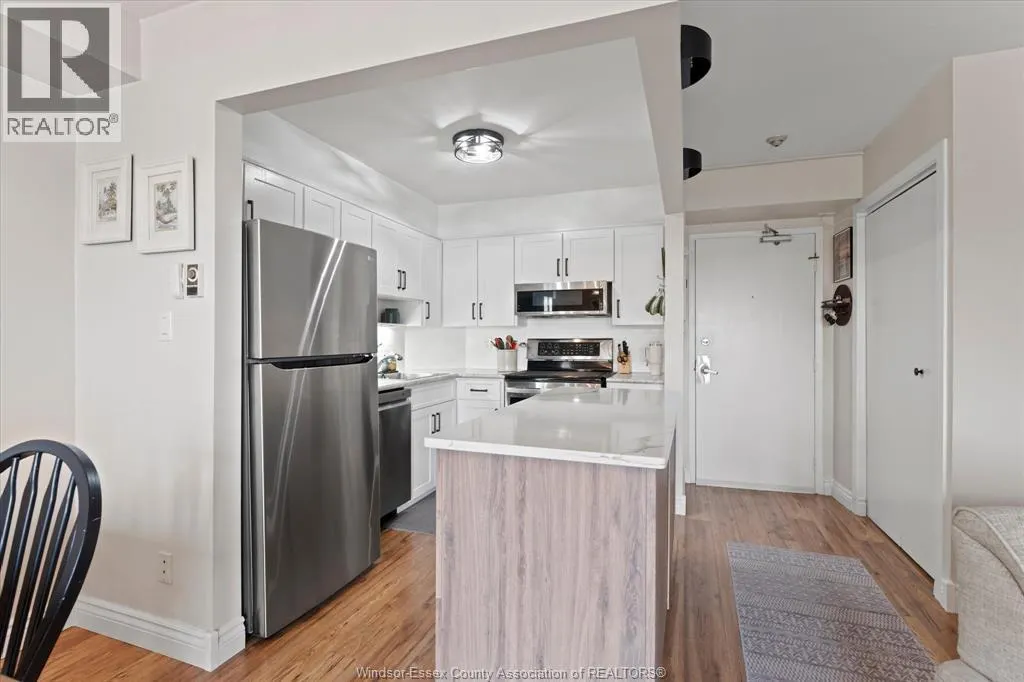 8591 Riverside DRIVE East Unit# 702
