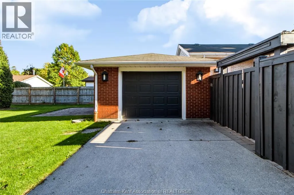 81 Devon ROAD