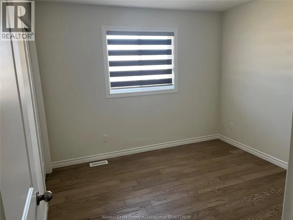 392 HEMLOCK LANE Unit# UPPER