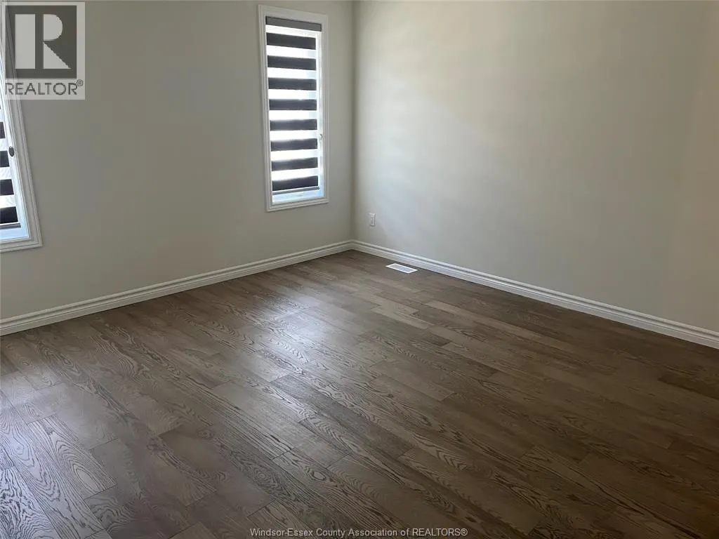 392 HEMLOCK LANE Unit# UPPER