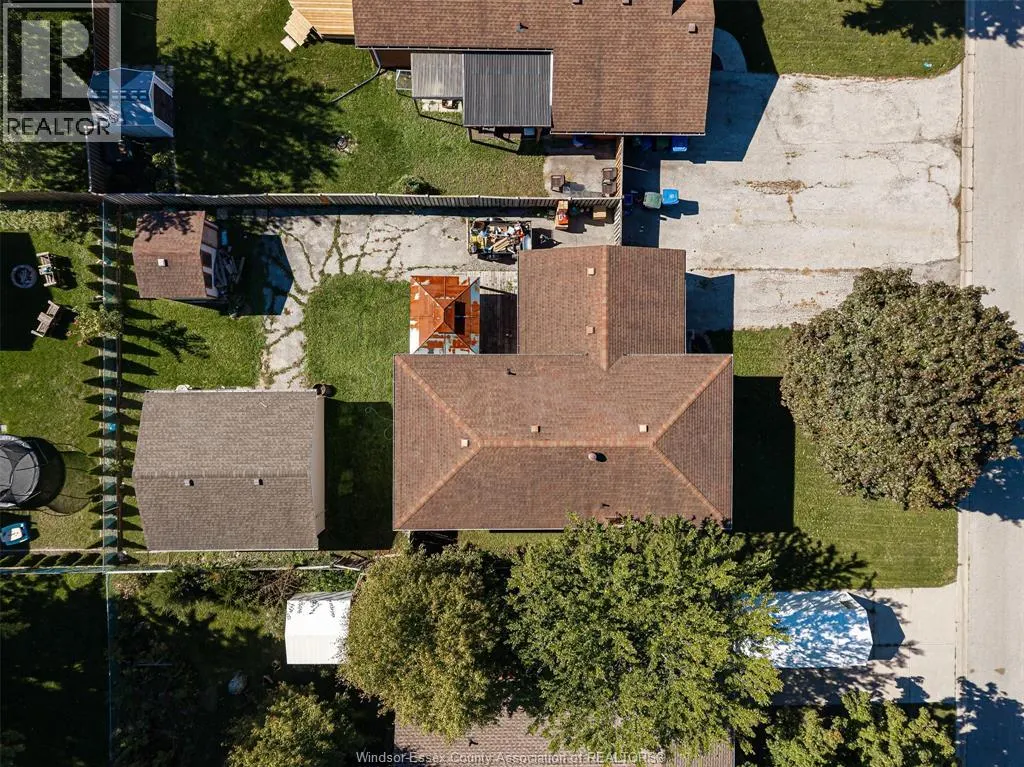 282 Brien East