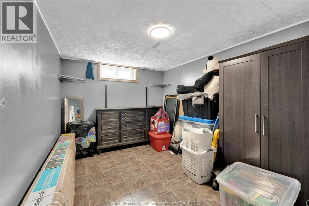 282 Brien East