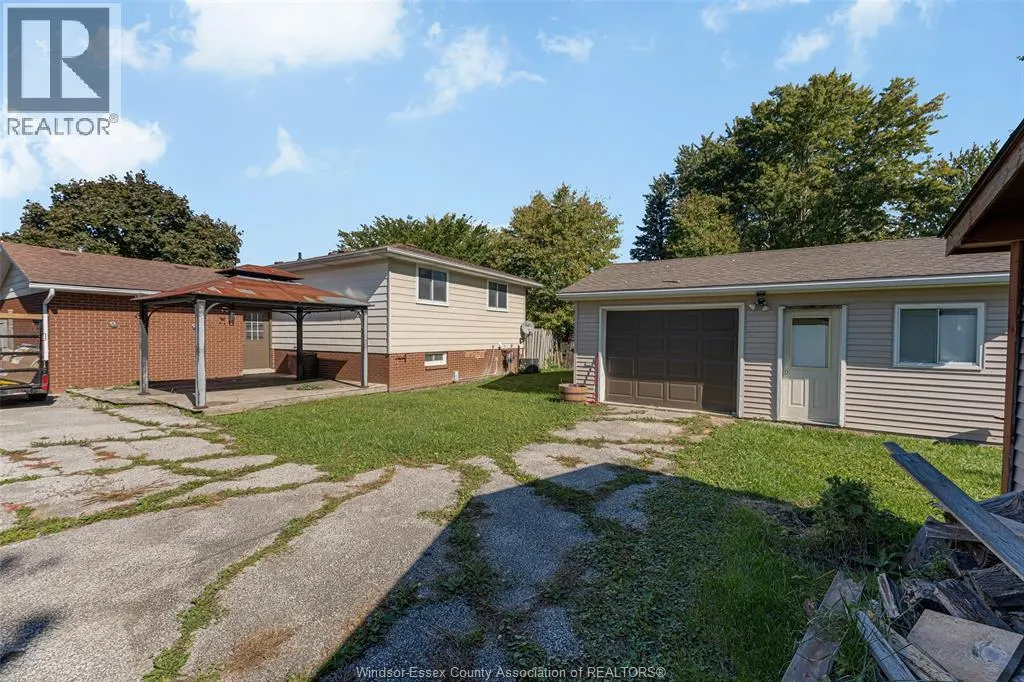 282 Brien East