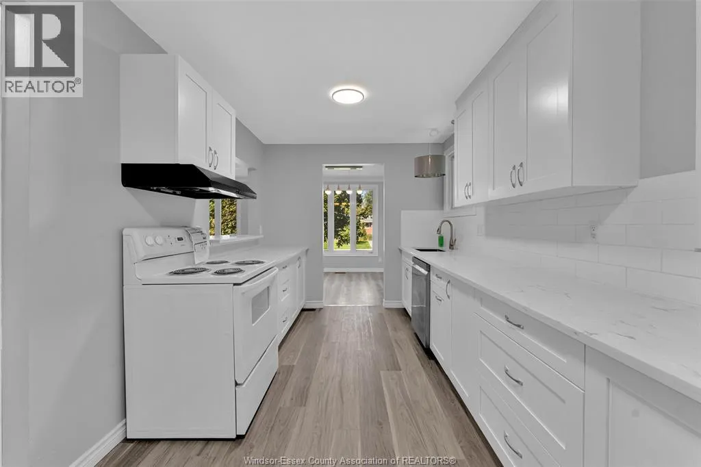 282 Brien East
