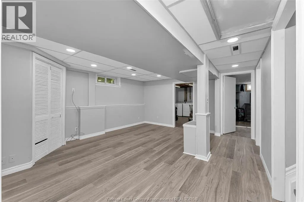 282 Brien East