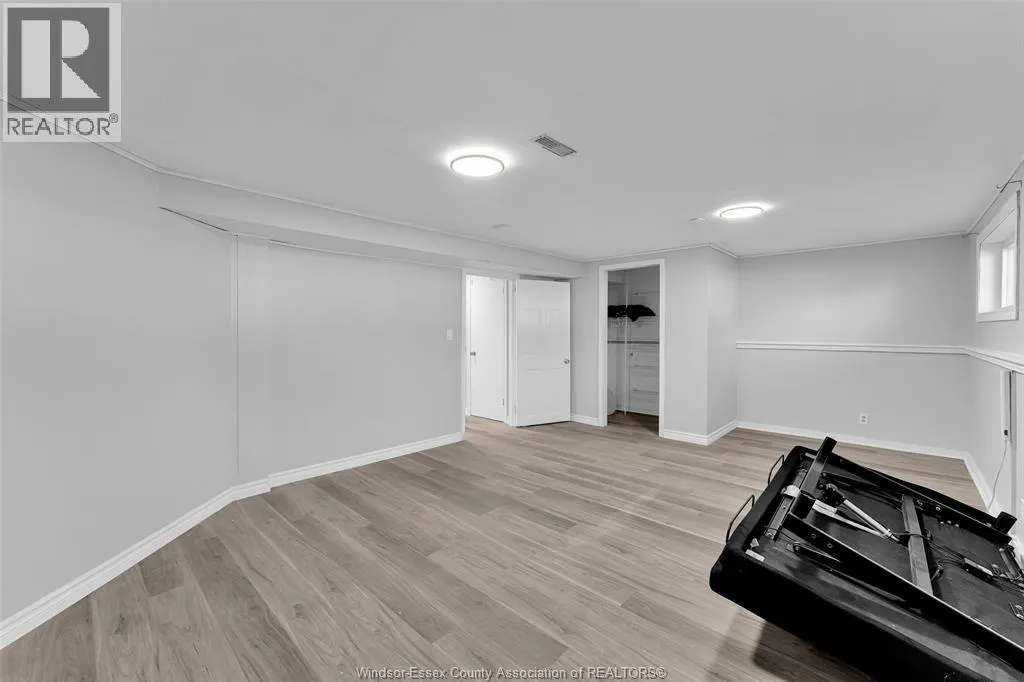 282 Brien East
