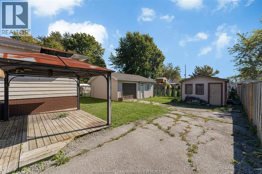 282 Brien East