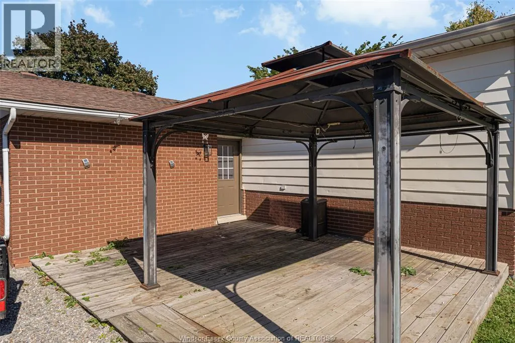 282 Brien East