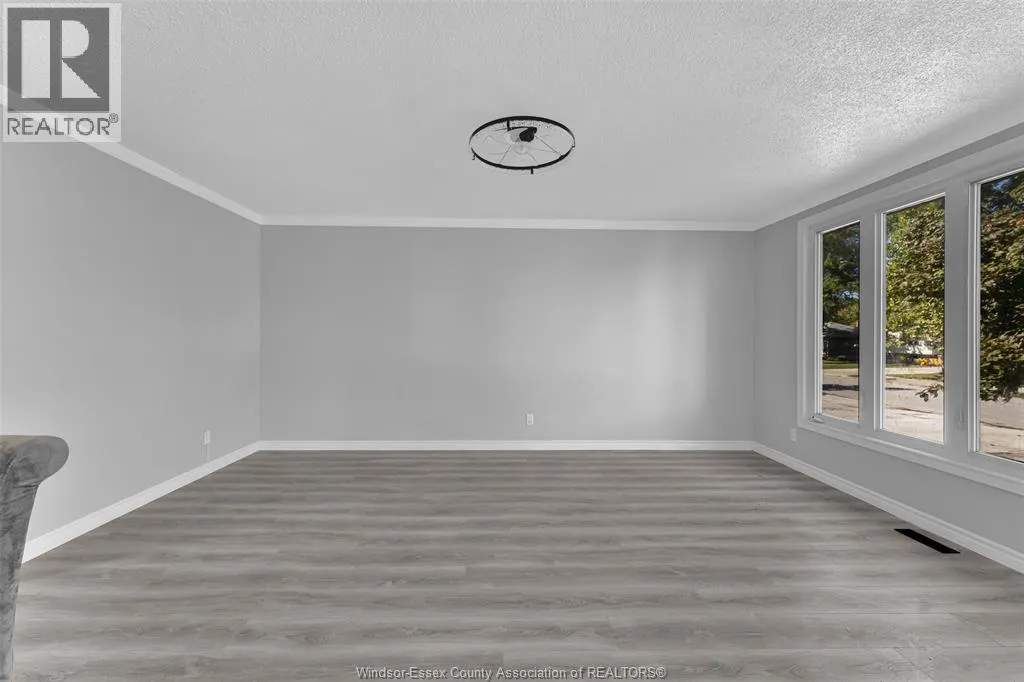 282 Brien East