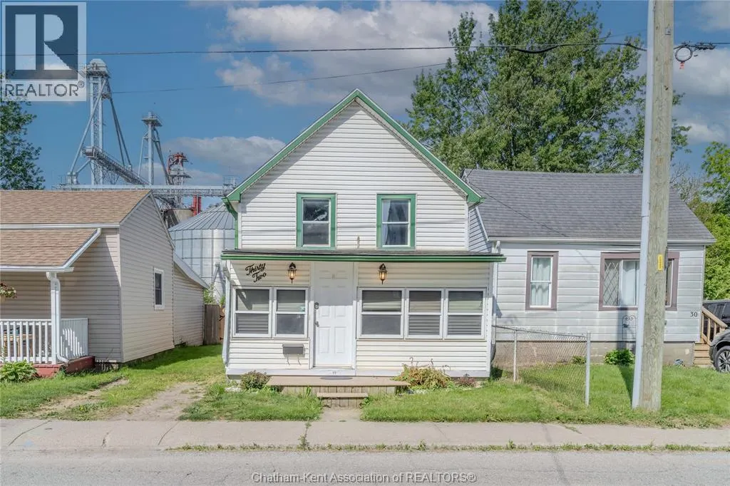 32 Degge STREET