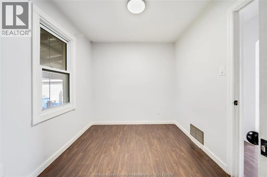 1153 HARRISON