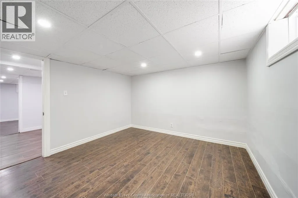 1153 HARRISON
