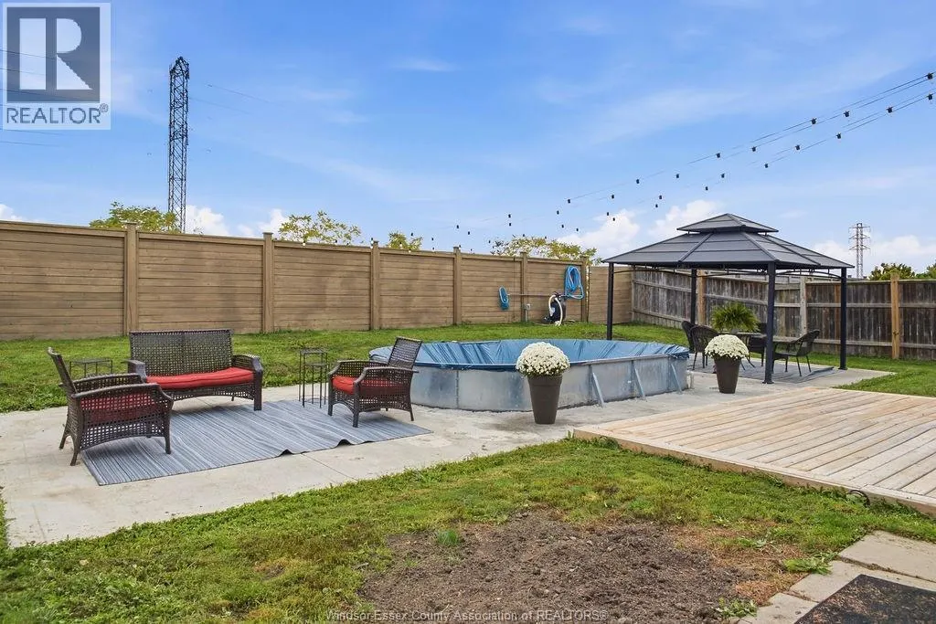 1302 DEER RUN TRAIL