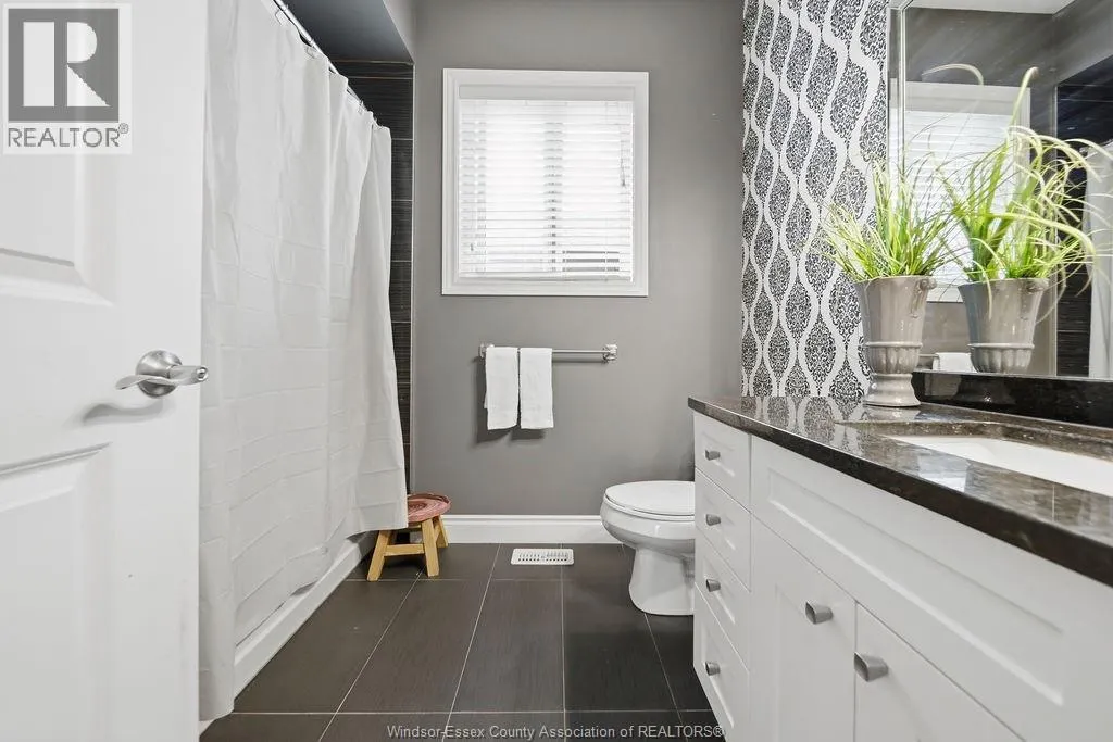 1302 DEER RUN TRAIL