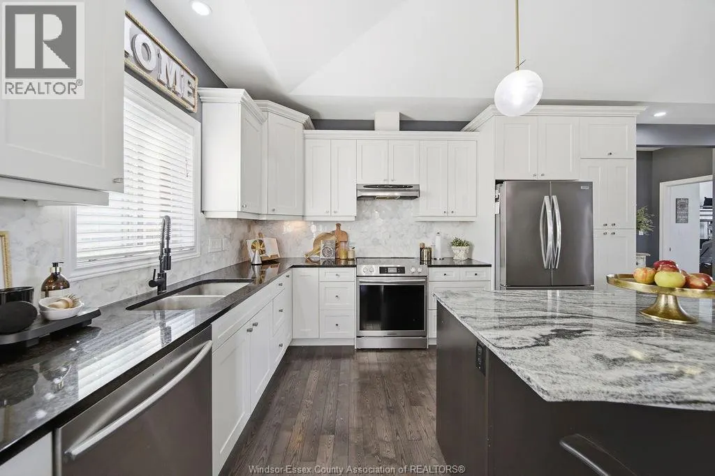 1302 DEER RUN TRAIL