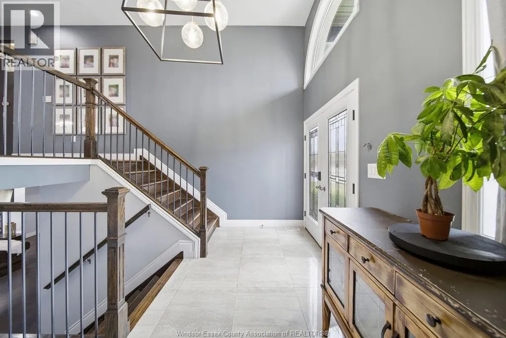 1302 DEER RUN TRAIL